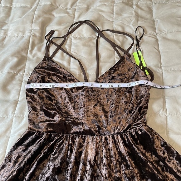 NEW Forever 21 Velour Swing Dress Medium Elastic Black Straps Tank - Picture 12 of 14